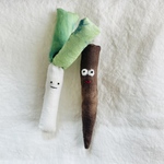 野菜セット　ネギとゴボウ　ブローチピン