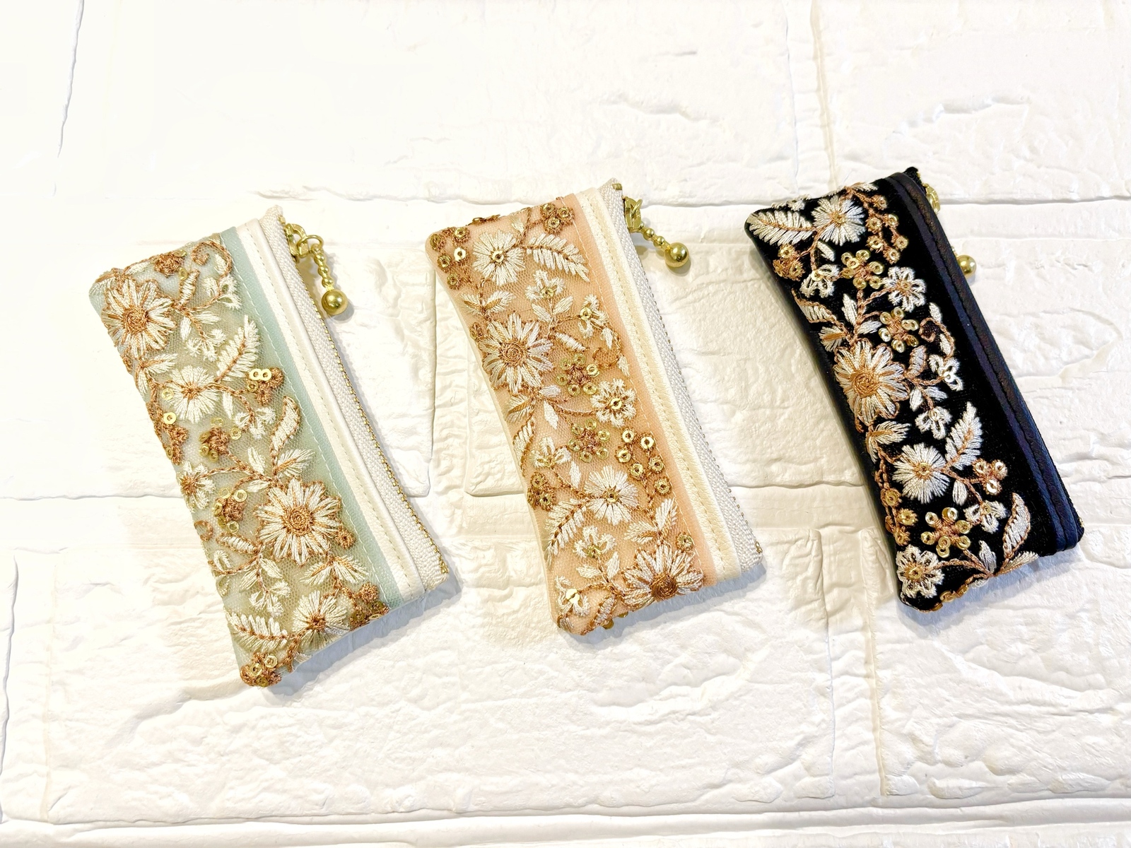 700個突破✨〉 リップケース ポーチ インド刺繍 ミニポーチ