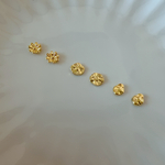 ３個セット フラワー シンプル ゴールド ピアス イヤリング 金属アレルギー対応 ノンホール 樹脂ピアス チタンピアス サージカルステンレス スクエア　