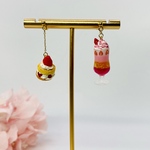 パフェ ＆ いちごケーキ (*  ˊ꒳ˋ*) アクセサリー イヤリング ピアス    樹脂粘土とレジンで作っています☆ プレゼントにもオススメです！