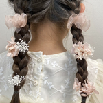七五三　753 発表会 結婚式 誕生日 入学式　卒園　ピンク サーモンピンク　ドライフラワー　ヘアアクセサリー　かすみそう　オーガンジー　リボン　髪飾り　キッズ　リンクコーデ　三つ編み　ヘッドドレス　