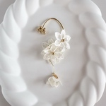 No.27 ( earhook ) lace flower 白 フラワー レース ブライダル ウエディング 華やか 大ぶり ミルキー ゴールド 春 イヤーフック
