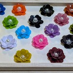 圧倒的人気♡　定番カラーのフラワーアクセ