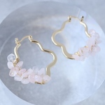 〈ベージュ〉まる×ウェーブ　大ぶりピアス/イヤリング