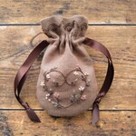 手刺繍 小さなきんちゃく シナモンブラウン