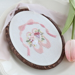 お花とトウシューズの刺繍フレーム