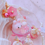 あにまる桜パフェキーホルダー　フェイクフード　ハンドメイドレジン　キーホルダー　パフェ　桜　ピンク