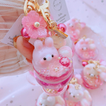 あにまる桜パフェキーホルダー　フェイクフード　ハンドメイドレジン　キーホルダー　パフェ　桜　ピンク