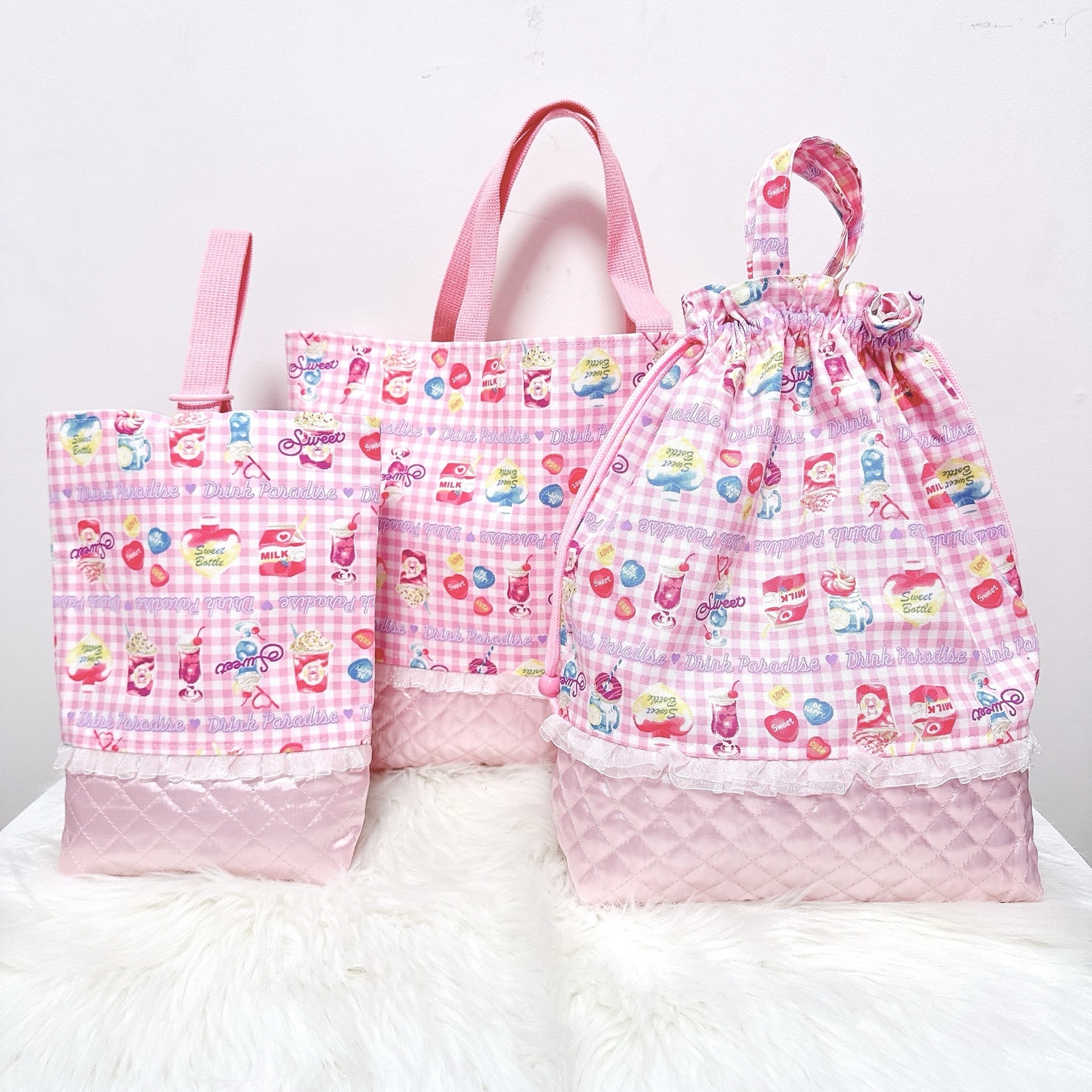 ♡ミルクティー様♡レッスンバッグ　上履き入れ　赤チェック　青チェック　オーダー ファミリアチェック レッスンバッグ フリル 女の子 デニムバッグ