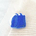ランドセルの刺繍ブローチ(青)