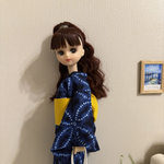 リカちゃん24cmサイズ！定番藍色絞り風柄の浴衣と山吹色の帯　巾着付き