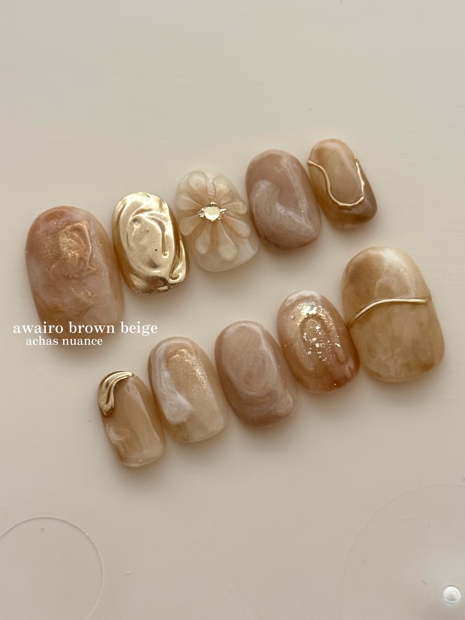 淡色ネイルチップ NO.284 - achas / ネイルチップ販売 | minne byGMO