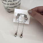 【 curve silver 】個性的シルエット シルバーピアス(イヤリング)