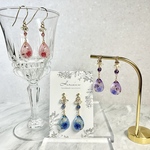 ゆらゆら雫のお花のピアス&イヤリング　/レジンアクセサリー/フックピアス