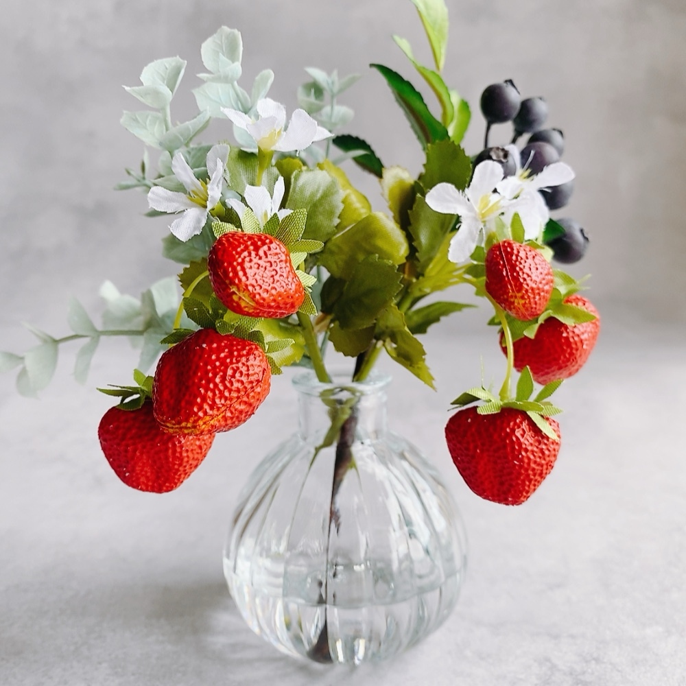 真っ赤な苺のショートケーキ バッグチャーム フェイクスイーツ