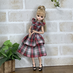 NO,527リカちゃん服  春のオシャレチェック　フリルブラウス　二重フリルスカート　セットアップ　お出かけコーデ