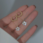 【再入荷】S925 お花のキラキラピアス