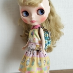 ブライス＆リカちゃんのノースリーブワンピ・がま口リュックのセット