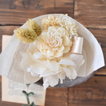 *petit french linen bouquet