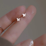 【999純銀】つけっぱなしOK！小ぶり蝶々ピアス / セカンドピアスにも◎ 上品＆かわいい通勤アクセ(２個セット)軟骨ピアス