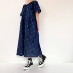【50％OFF ★ 期間限定SALE】送料無料◎刺繍の小鳥柄＊ゆったり半袖ロングワンピース＊国産コットン100％＊ポケット付＊ダークネイビー
