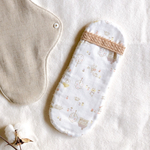 ◉アウトレット【Ｍサイズ】布ナプキン〈吸収パッド〉三匹のこぶた×今治タオル〔吸収体 ネル×2〕