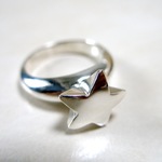 仁尾彫金『トリックスターリング』星ハンドメイド