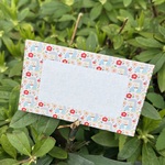 花束を持つ女の子のメッセージカード