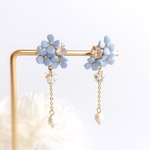 煌めくチェーン と 淡水パール 揺れる 大ぶり ロング の ビジュー お花 ピアス イヤリング クリスタル プレゼント ギフト