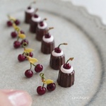 🍒ミニチュアカヌレ♡仲良しアメリカンチェリーの耳飾り🍒【①イヤリング②ピアス③フックピアス④樹脂ピアス⑤樹脂ノンホールピアス】