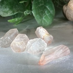 叡智の石✨　ピンク　レムリアンシードクリスタル　原石　水晶　5個セット