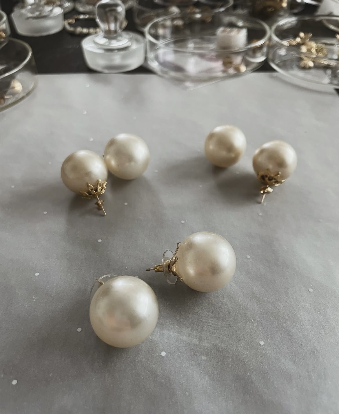 antique soufflé pearl pierce ꙳ アンティーク スフレ ビッグパール ピアス 8,030円