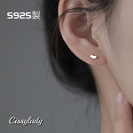 S925 ミニ　ビーンズ ピアス シンプル 小ぶり イヤリング ニッケルフリー 金属アレルギー セカンドピアス