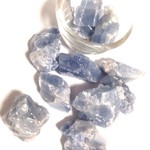【自己分析の石】ブルーカルサイト　原石　20ｇ　穴無し