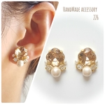 秋色ビジューピアス