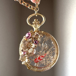 【4/12 21時～販売予定】時を泳ぐ金魚～桜の懐中時計(お写真のものをお届けします)