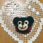 キモカワくまブローチ