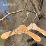 🌷ペットハンガー🌷オーダー　ペイント　名入れ　似顔絵　ギフト　うちの子　愛犬　贈り物　記念品　わんこ　インテリア　雑貨　わんこ服　プレゼント　ペット用ハンガー