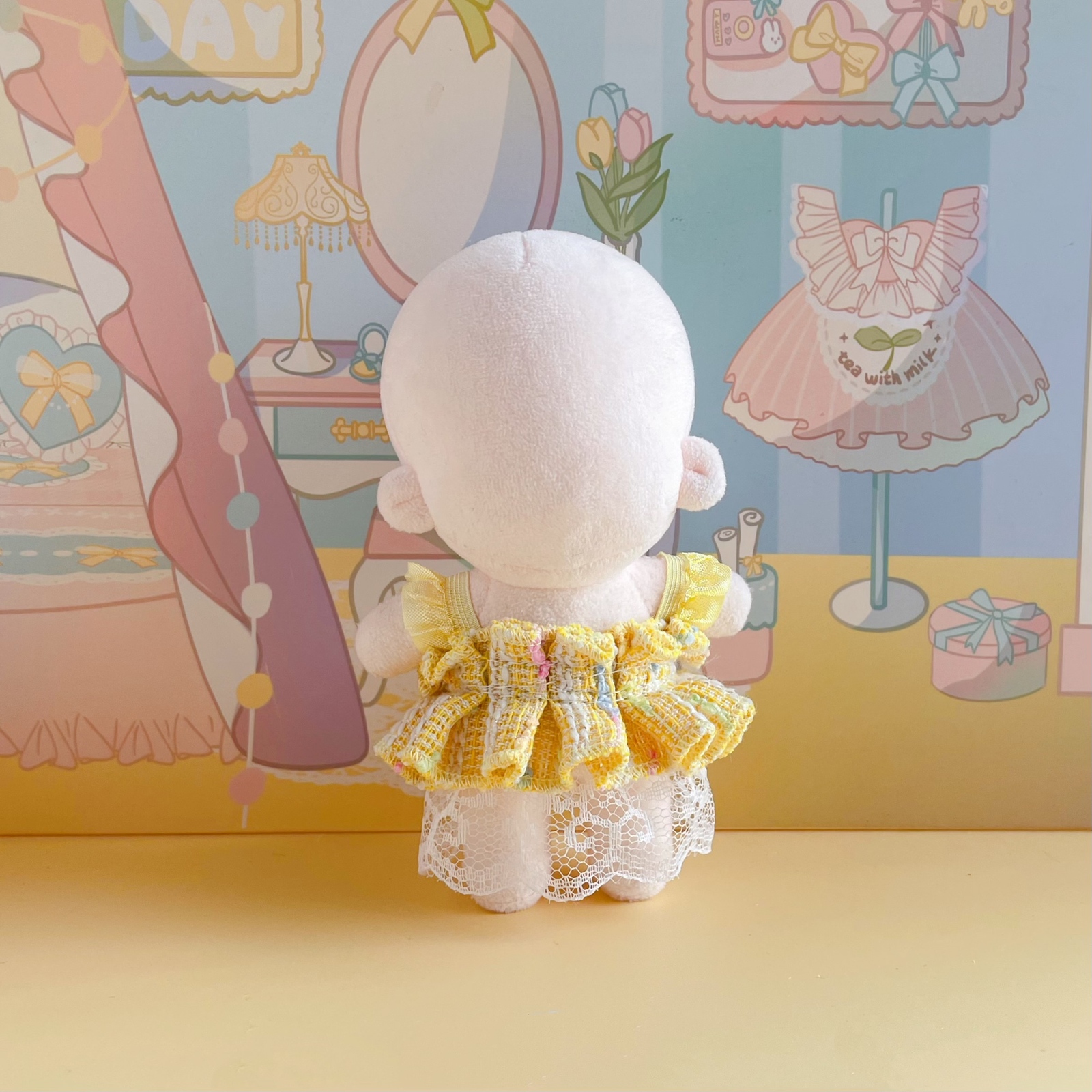 【激レア】可愛いぬいぐるみ フリル付きドレス 10cmぬいぐるみ用 着せ替え服 推し活 ぬい活フリル付き可愛い