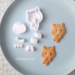 ちびっこシリーズ　小首をかしげるねこ