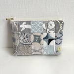 ミナペルホネン・パッチワークとforest tile のマチつきポーチ 18cm