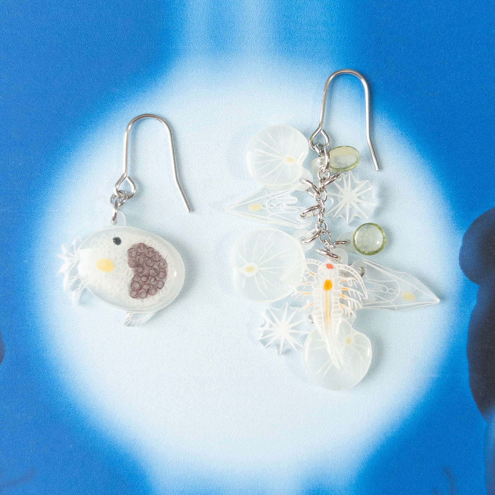 金魚(桜錦)＊ピアス/イヤリング - ねぎねぎ | minne byGMOペパボ