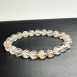 8mm＊ ホワイトファントムファントムクォーツ（幻影水晶）のブレスレット⭐️⭐️