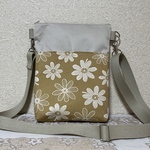 ちょっとそこまでサコッシュ＊花柄イエローベージュ(無地部分ベージュ)