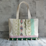 ボンボリタッセルとパステルのインド刺繍トートバッグ【Lサイズ】