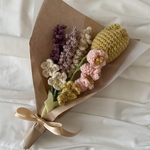 手編みブーケ　ラベンダーと春色のお花　母の日　枯れない花束　手編み　かぎ編み