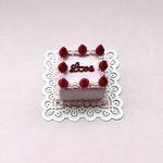 いちごのケーキ　ピンク　ミニチュア