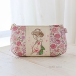 着物姿の女の子の刺繍ポーチ　