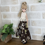NO,528リカちゃん服  ふんわりボタニカルティアードスカート　レースペプラム ブラウス　オシャレコーデ　リアルクローズ