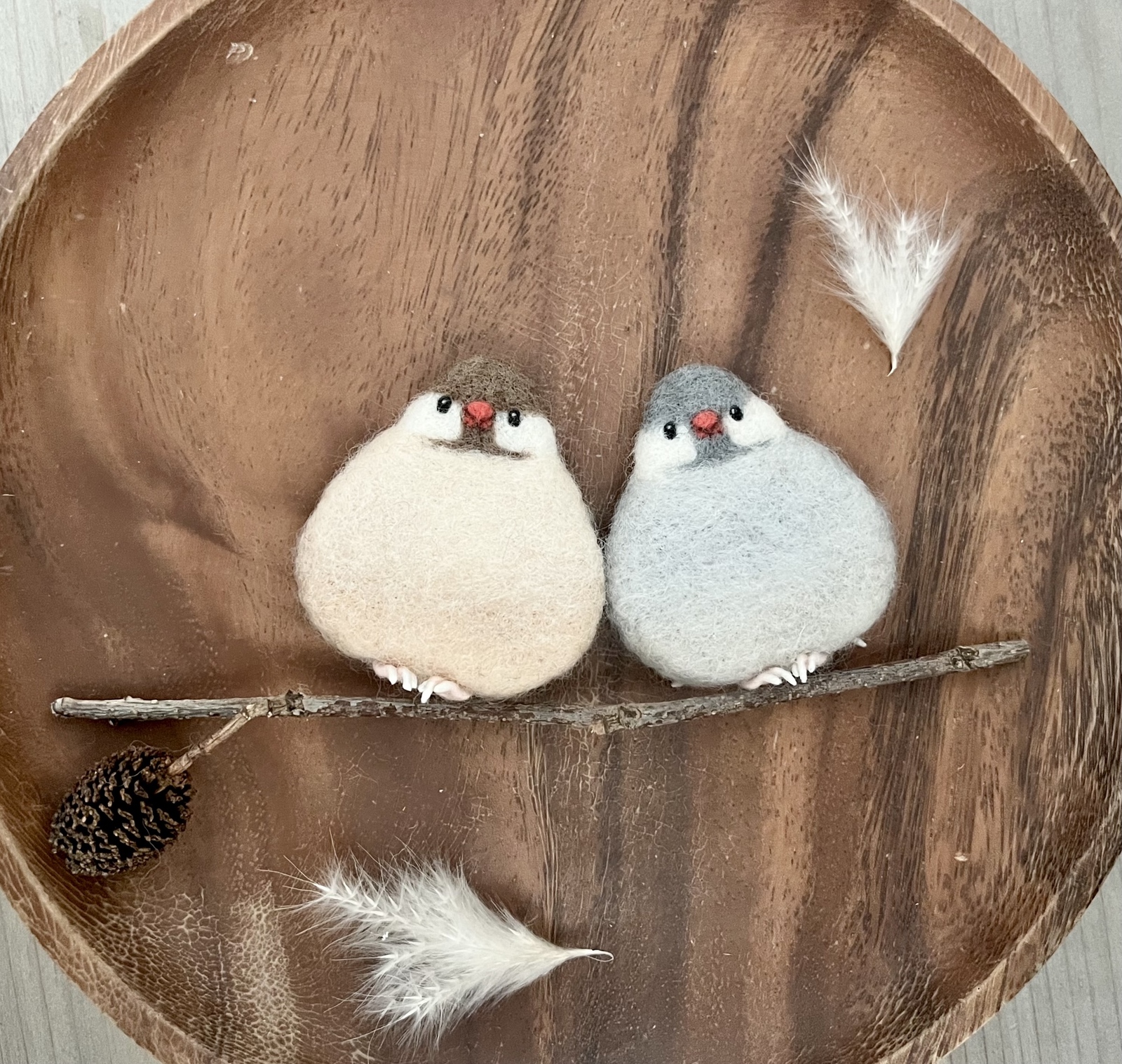 羊毛フェルト　ステンドグラス　のら 116c3952ed6cbd524c3230e3b99ee0